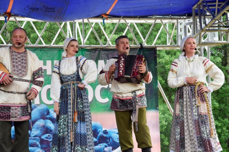 V юбилейный фестиваль “Садам Бакчара цвести”.